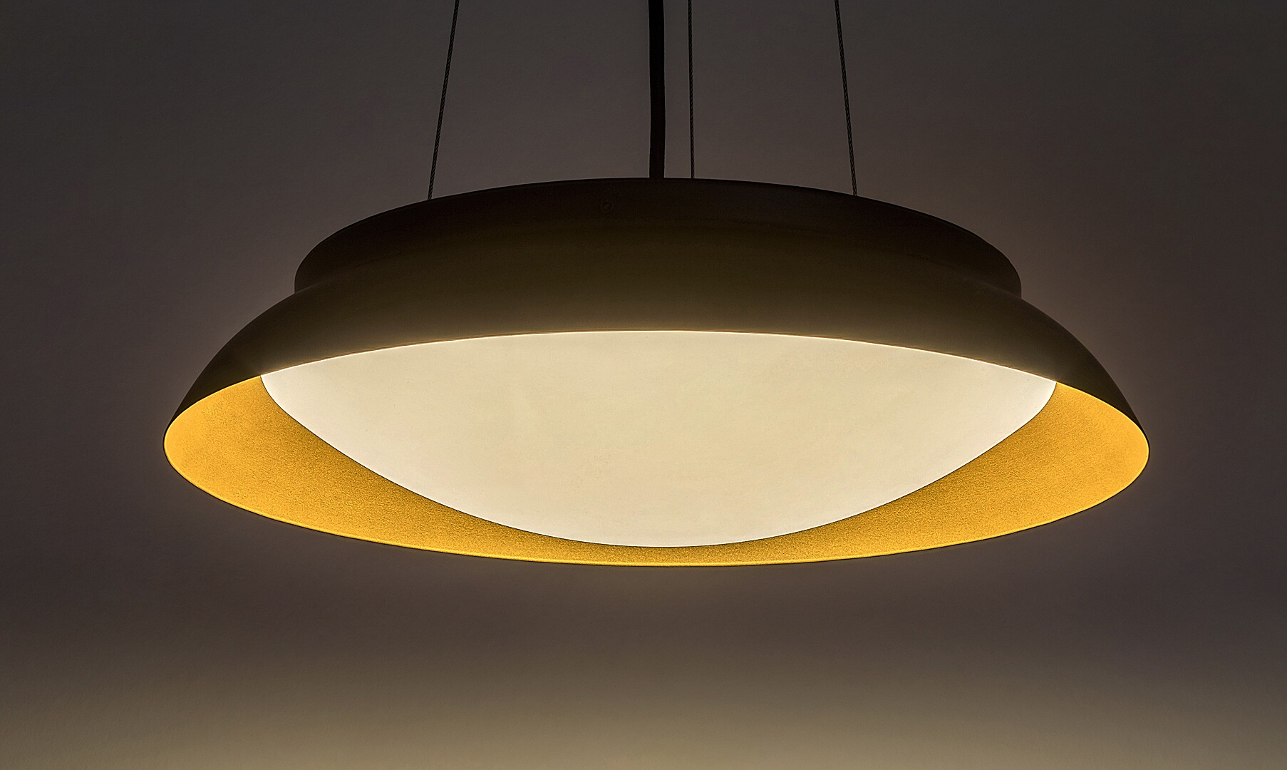 Rabalux Hafsa lampă suspendată 1x24 W negru-auriu 72134