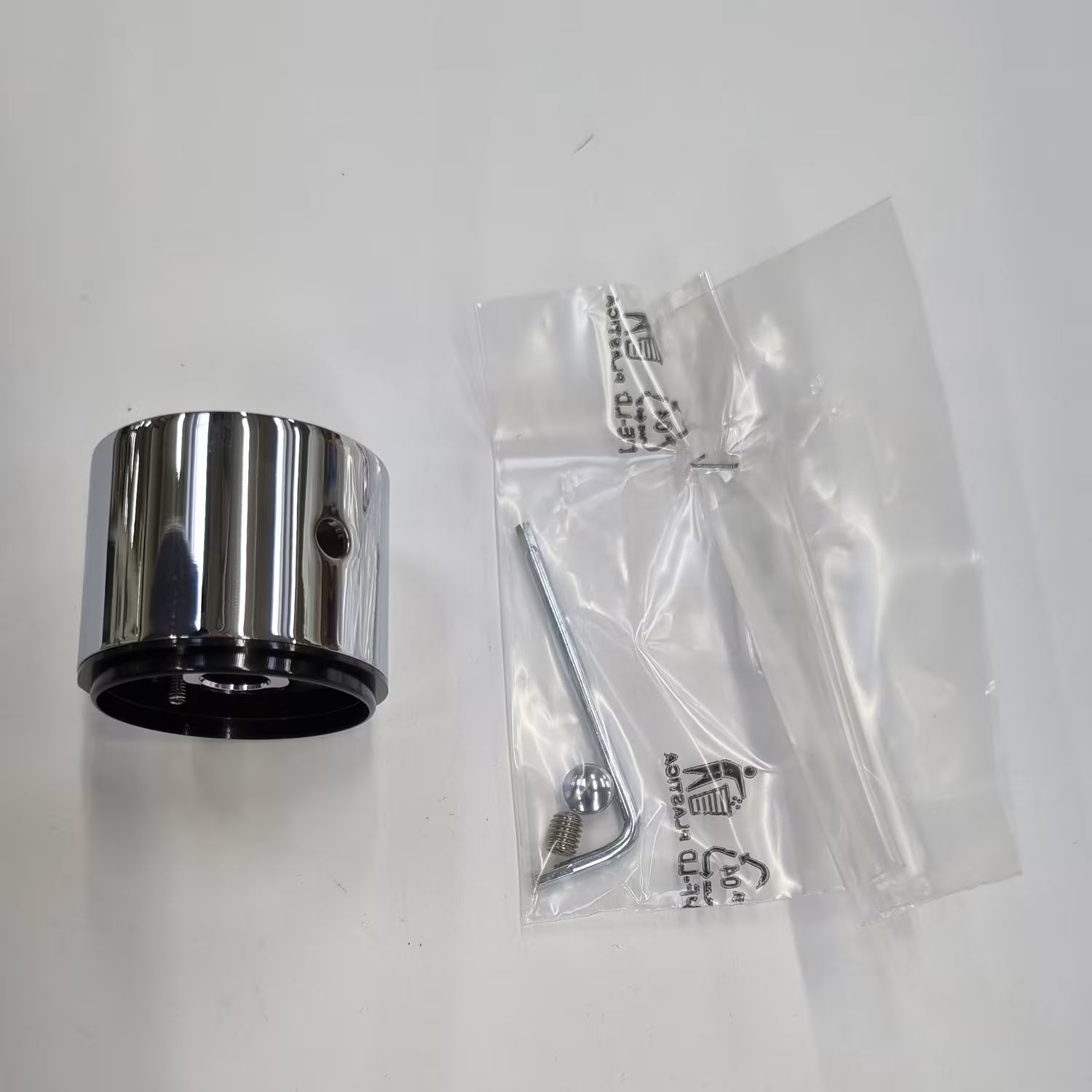 Kronenbach Smart Push întrerupător KBZMAN207CR