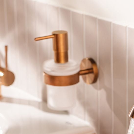 Set perie de toaletă Grohe Essentials 40374DL1, suport pentru hârtie igienică Grohe Essentials 40367DL1, 40369DL1, 40365DL1, 40394DL1, 40364DL1